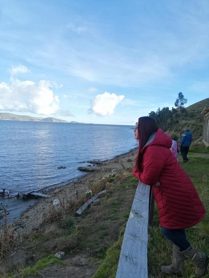 Hostal Luna Del Titikaka En Isla De La Luna Bolivia Hotel Bagian luar foto